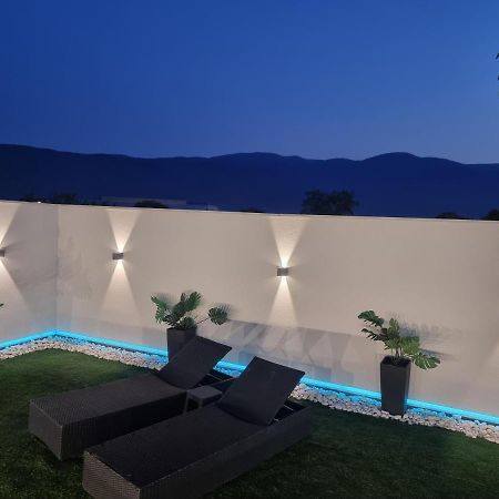 Apartamento Istocno SJJ Exterior foto